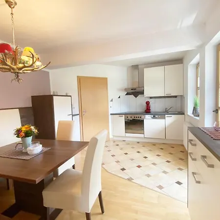 Haus Bella * 메이른호픈